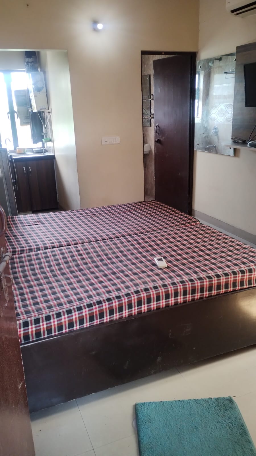 1 Rk  300 Sq.Ft. Apartment in Vipul Belmonte