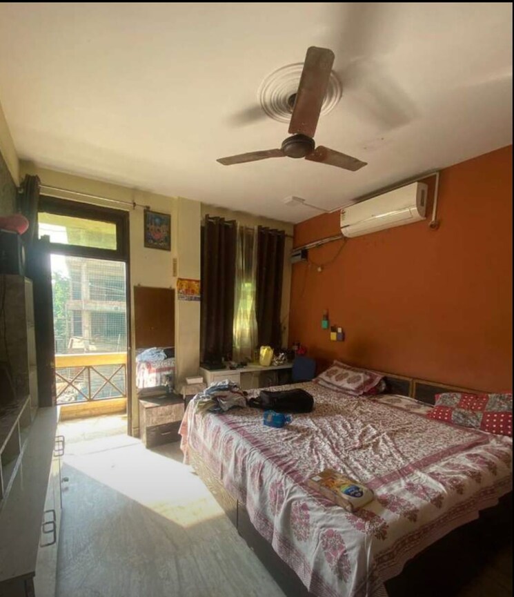 Bedroom, city centre 2 Bedroom 900 Sq.Ft. Apartment In City Centre Gwalior 9635721
