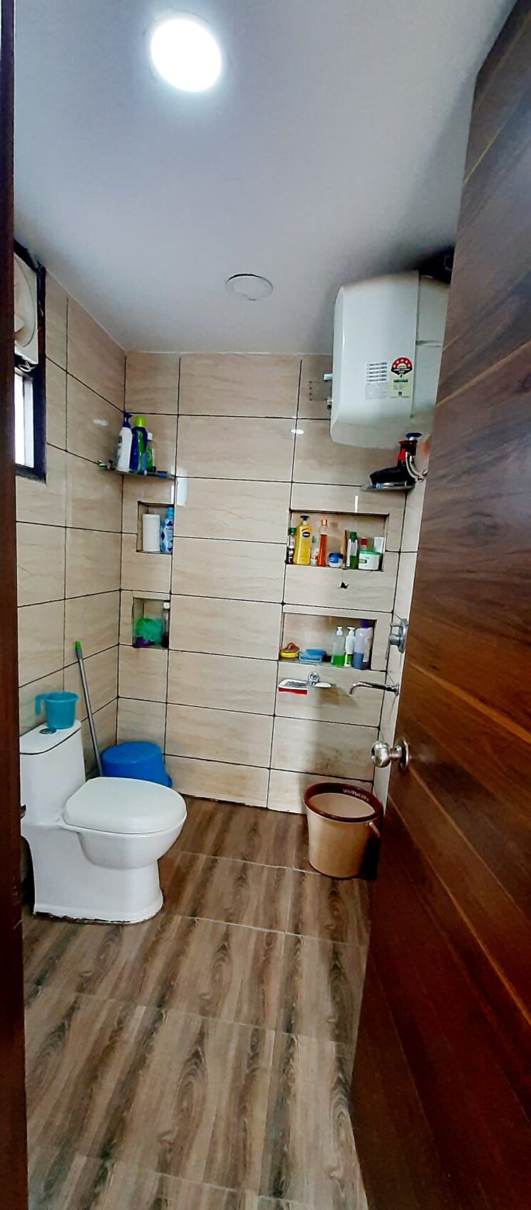 Bathroom, dwarka 3 Bedroom 1650 Sq.Ft. Apartment In Dwarka Delhi 9635627