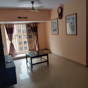 Living Room in 2 BHK Apartment at Bhoomi Valley, Kandivali East – for Rent