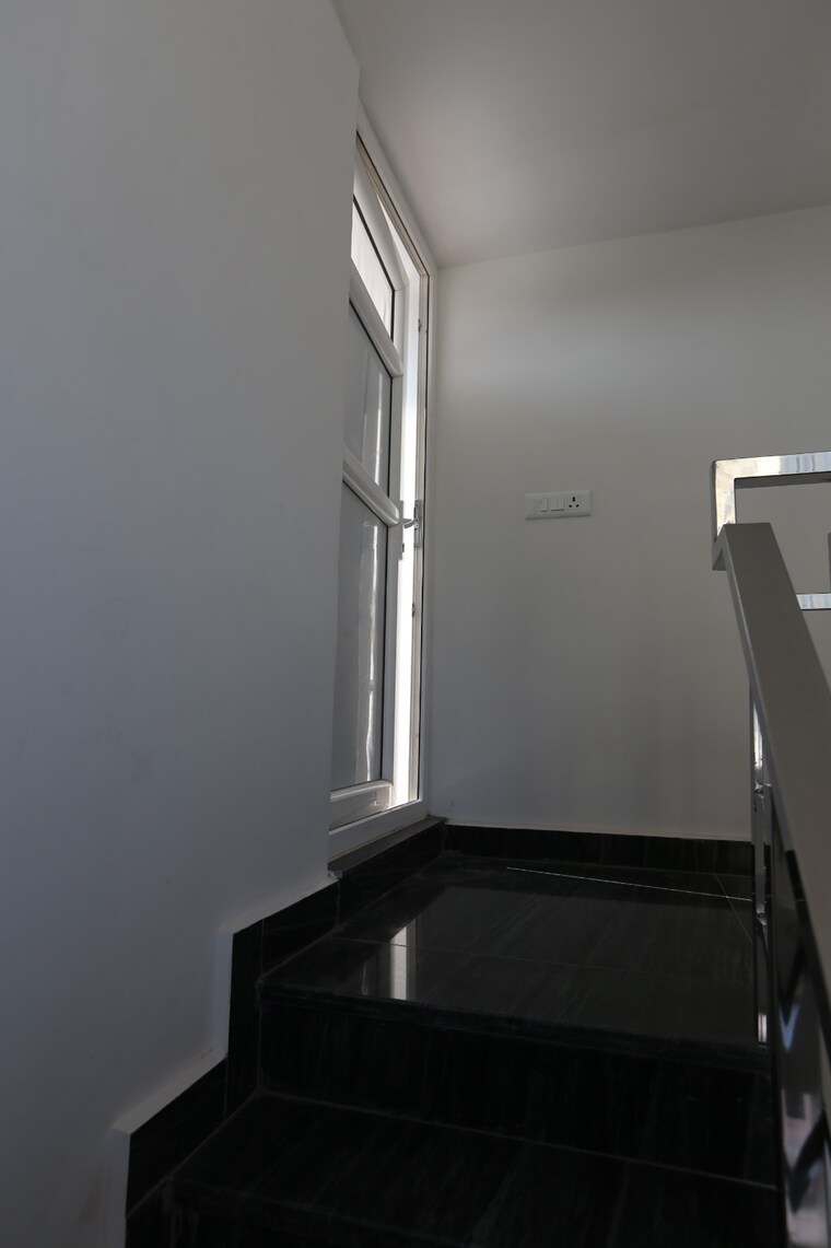 undefined, sector 54 1 Bedroom 600 Sq.Ft. Builder Floor In Sector 54 Gurgaon 9635604