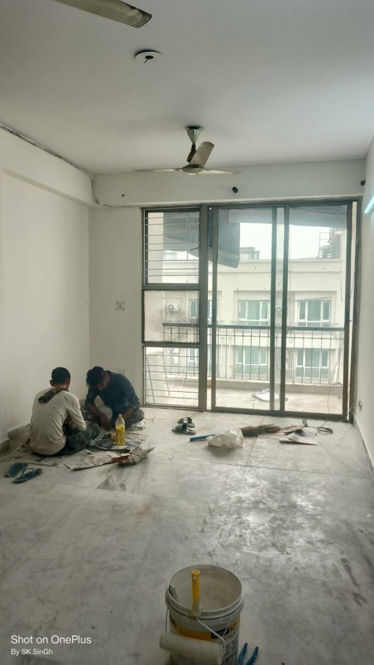  Parking, sector 10 dwarka 3 Bedroom 1710 Sq.Ft. Apartment In Sector 10 Dwarka Delhi 9635614