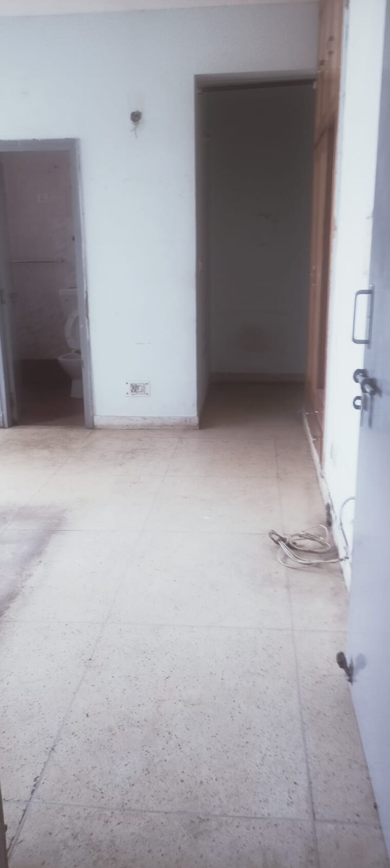 Room, sector 10 dwarka 3 Bedroom 1710 Sq.Ft. Apartment In Sector 10 Dwarka Delhi 9635614