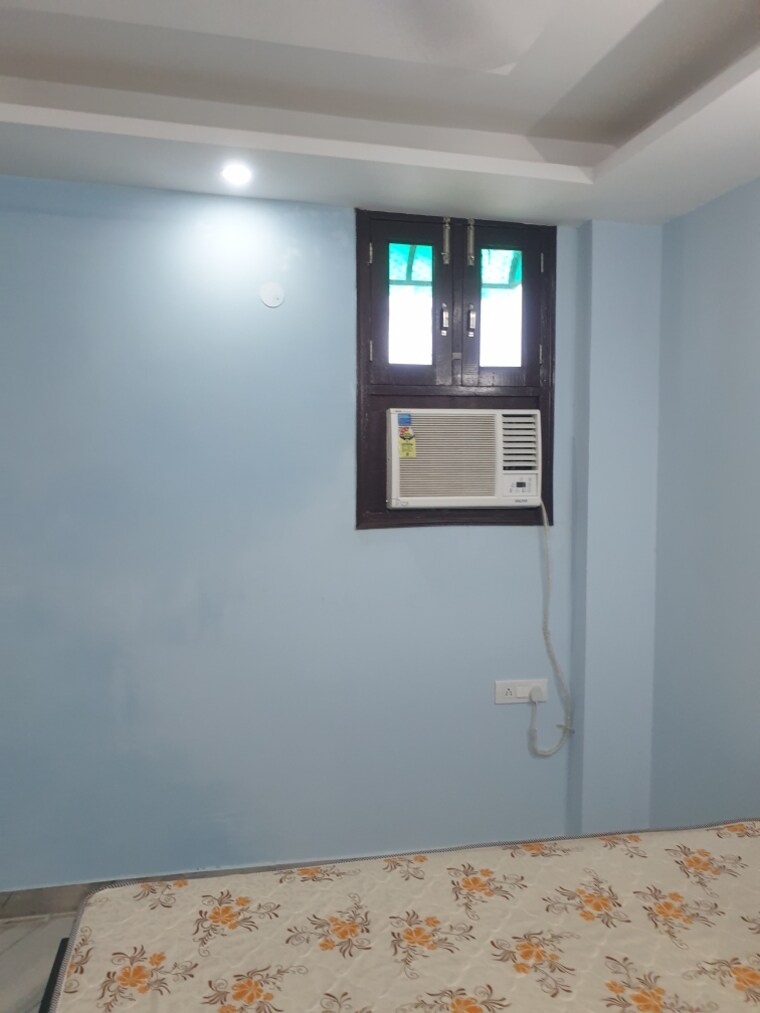 Room, dlf phase v 1 Bedroom 540 Sq.Ft. Builder Floor In Dlf Phase V Gurgaon 9635659