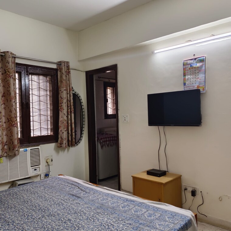 Living Room, dwarka 3 Bedroom 1400 Sq.Ft. Apartment In Dwarka Delhi 9635735