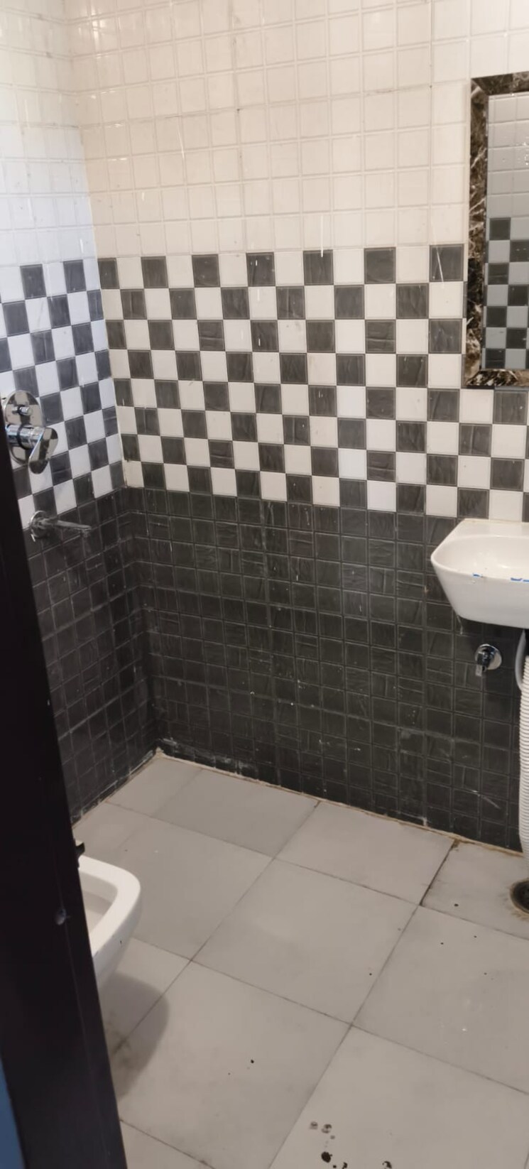 Bathroom, badshahpur 1 RK 500 Sq.Ft. Builder Floor In Badshahpur Gurgaon 9635739