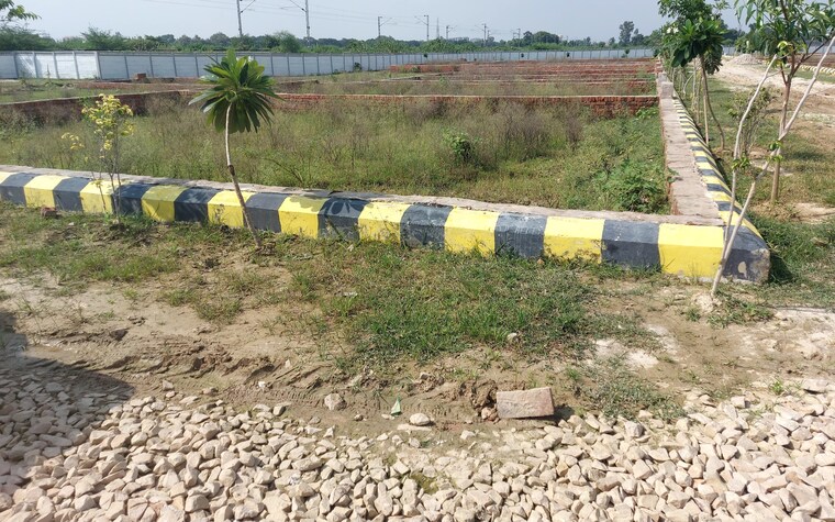 undefined, kalli paschim  1000 Sq.Ft. Plot In Kalli Paschim Lucknow 9635878