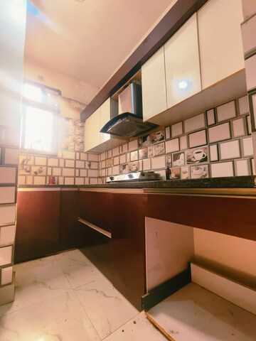 Kitchen in 2 BHK Builder Floor at Mansa Ram Park – for Rent