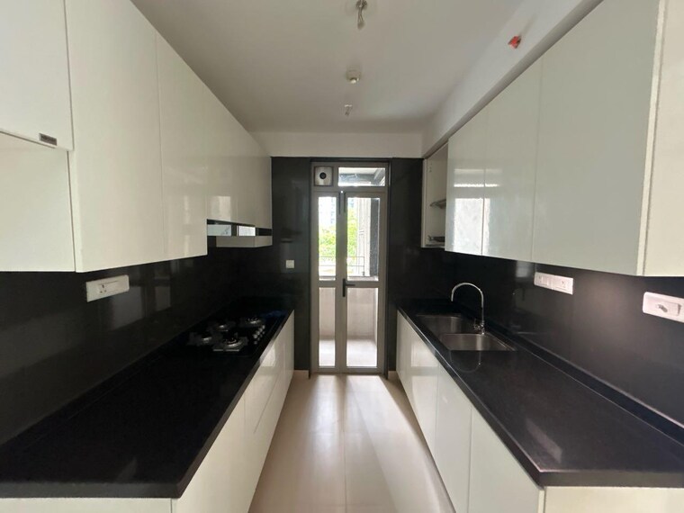 Kitchen, lodha-supremus-worli 5 Bedroom 2570 Sq.Ft. Apartment In Worli Mumbai 9635904