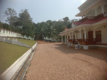 6+ BHK Villa – Exterior View View at Mc Road - for Sale