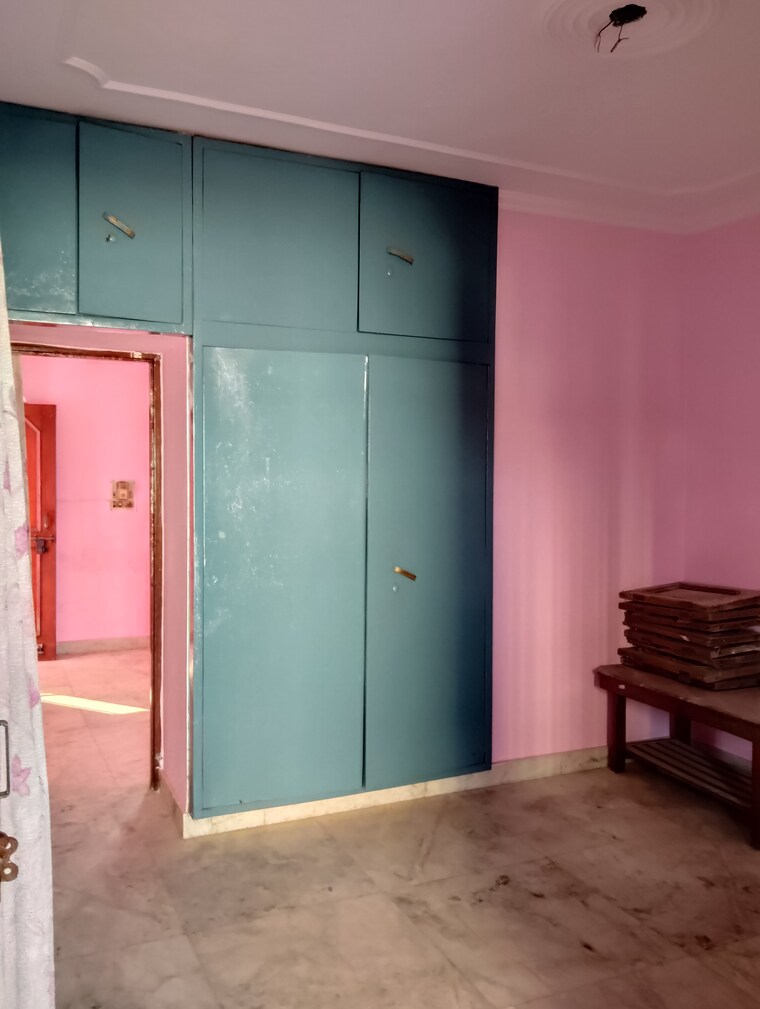 Bedroom, sector 16 1.5 Bedroom 550 Sq.Ft. Builder Floor In Sector 16 Faridabad 9635963