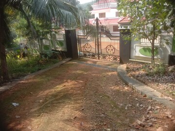 6+ BHK Villa – Exterior View View at Mc Road - for Sale