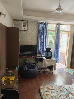 Living Room in  Pg at Ratan Nagar – for Rent
