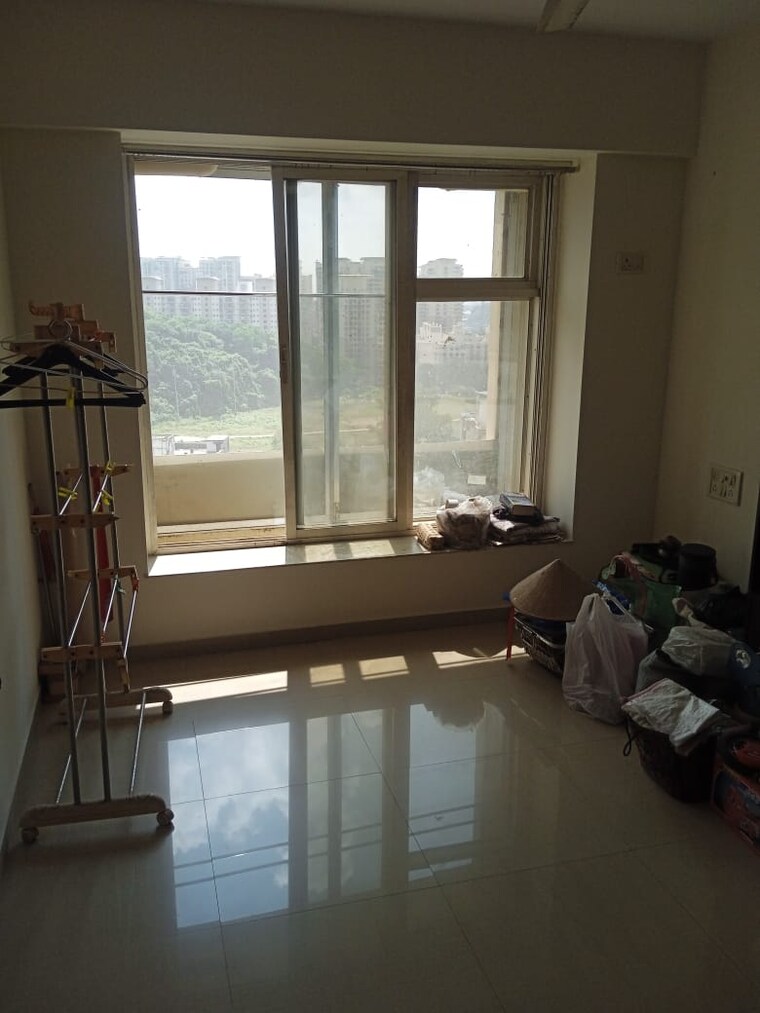 Living Room, shrishti-synchronicity 3 Bedroom 1450 Sq.Ft. Apartment In Chandivali Mumbai 9635985