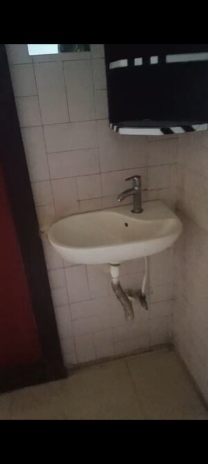 Bathroom in 2 BHK Apartment at Chembur – for Rent