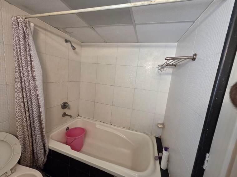 Bathroom, brahma-emerald-county 4 Bedroom 2500 Sq.Ft. Apartment In Kondhwa Pune 9636075