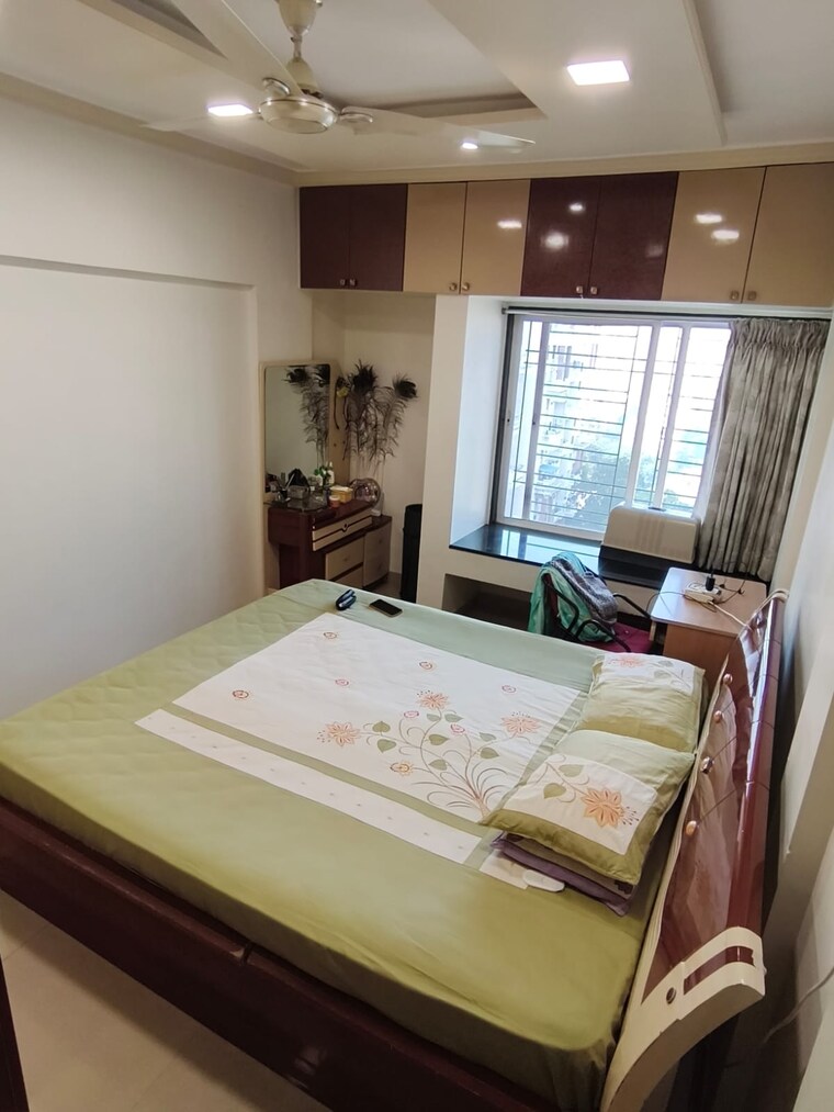 Bedroom, brahma-emerald-county 4 Bedroom 2500 Sq.Ft. Apartment In Kondhwa Pune 9636075