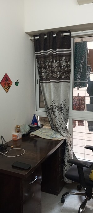 Team Area in 1.5 BHK Apartment at Lodha Amara, Kolshet Road – for Sale