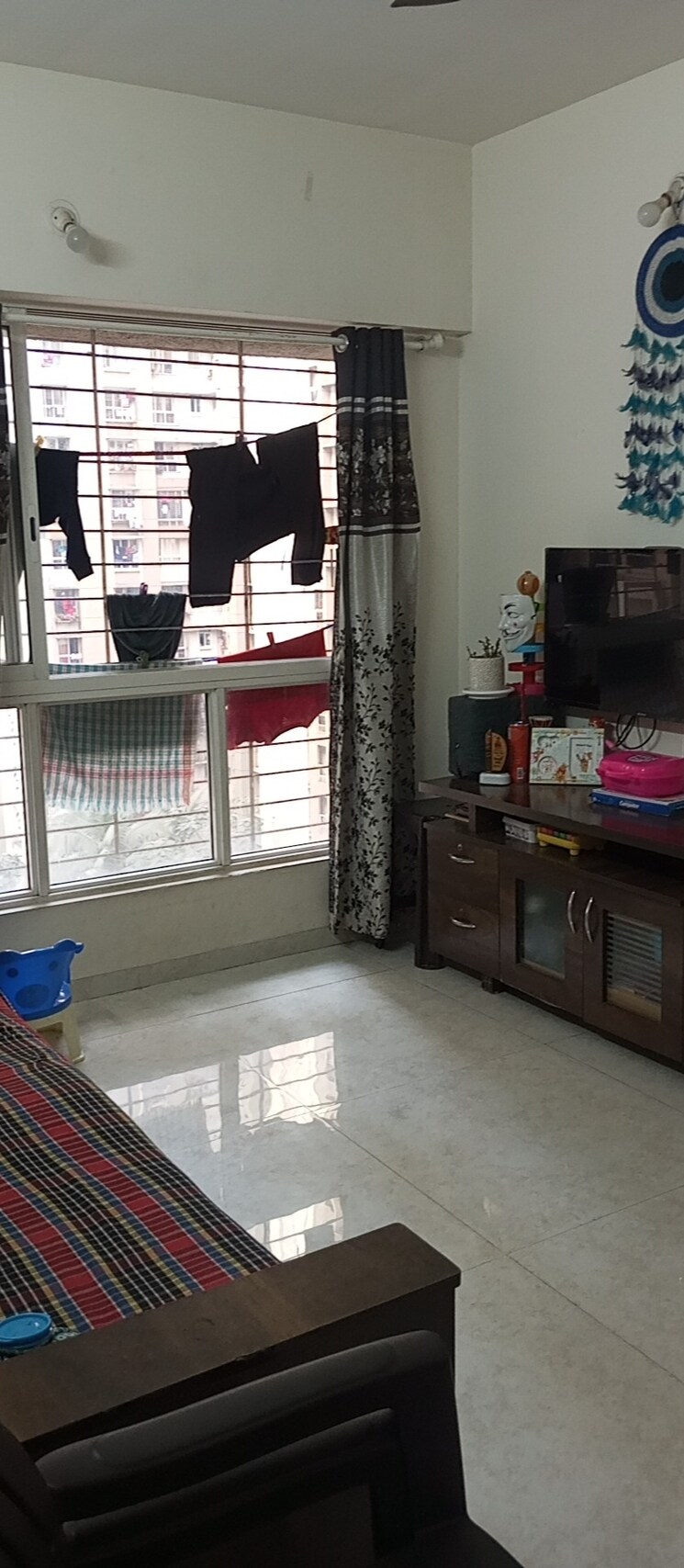 Living Room, lodha-amara 1.5 Bedroom 555 Sq.Ft. Apartment In Kolshet Road Thane 9636090