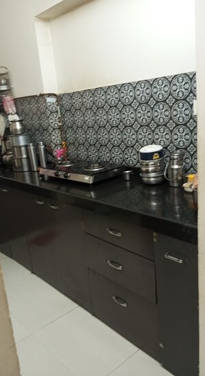 Kitchen in 1.5 BHK Apartment at Lodha Amara, Kolshet Road – for Sale