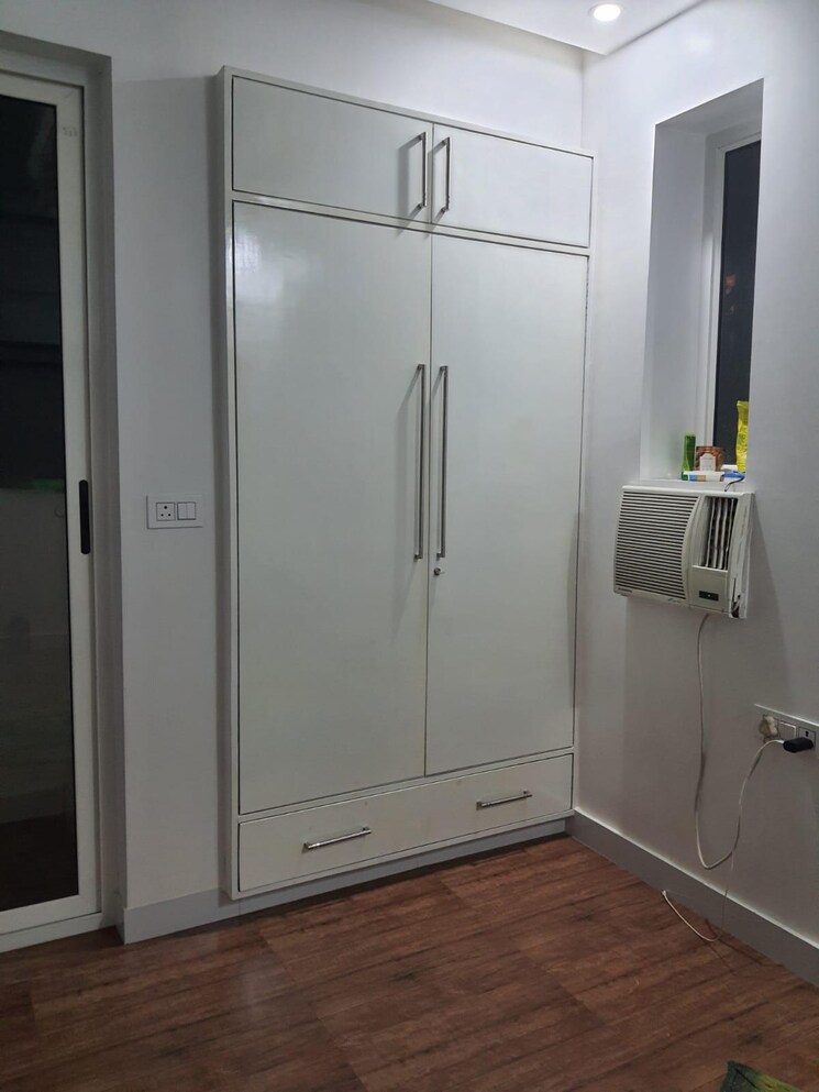 Bathroom, vidyut-apartment 3 Bedroom 1650 Sq.Ft. Apartment In Sector 12 Dwarka Delhi 9636080