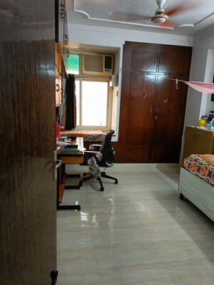 Gym in 3 BHK Apartment at Dwarka – for Rent