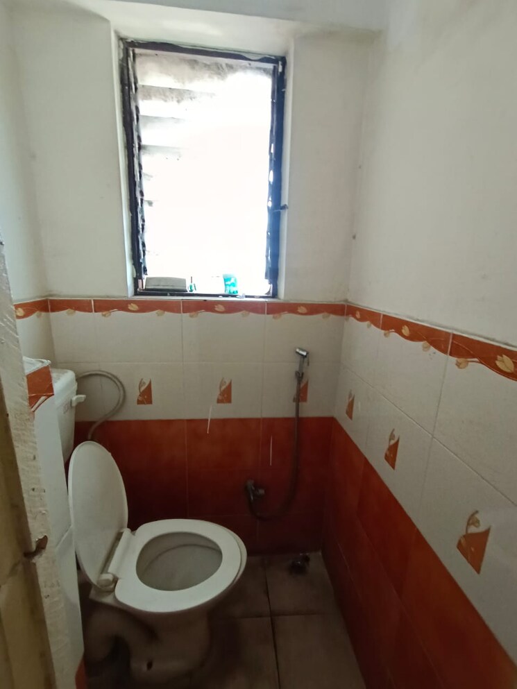 Bathroom, siddhivinayak-shubhashree-residential 1 Bedroom 650 Sq.Ft. Apartment In Akurdi Pune 9636100