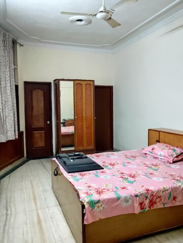 1.5 BHK Builder Floor For Rent in Sector 17