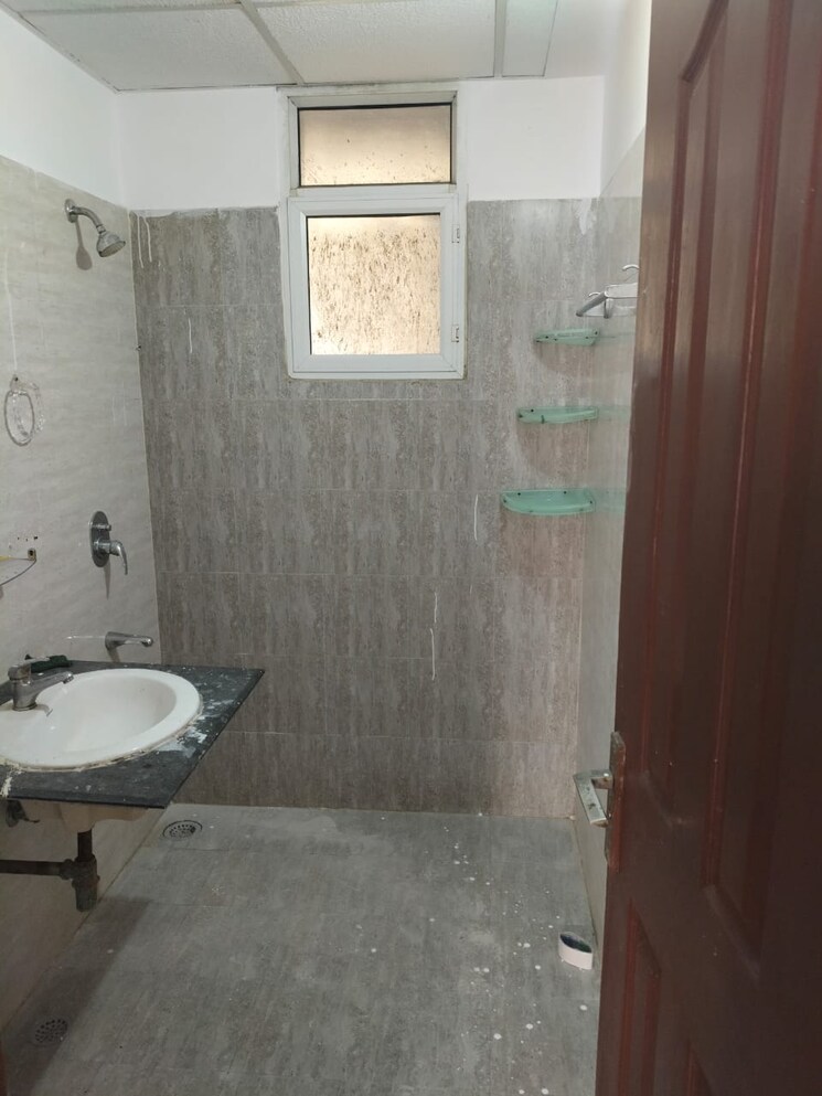 Bathroom, sector 77 2 Bedroom 1110 Sq.Ft. Apartment In Sector 77 Noida 9636145