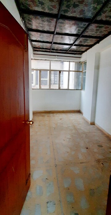 Room in 3 BHK Apartment at Dwarka – for Rent