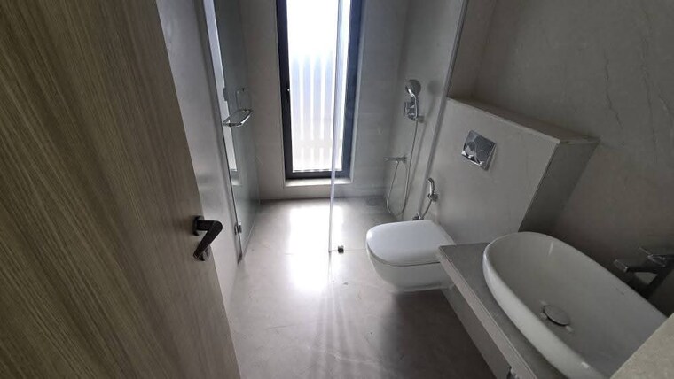 Bathroom, viceroy-savana 3 Bedroom 1170 Sq.Ft. Apartment In Kandivali East Mumbai 9636351