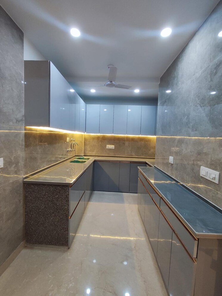 Kitchen, malviya nagar 2 Bedroom 1200 Sq.Ft. Builder Floor In Malviya Nagar Delhi 9636449