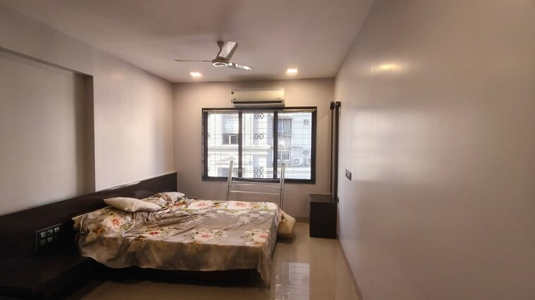 Bedroom, bandra west 2 Bedroom 700 Sq.Ft. Apartment In Bandra West Mumbai 9636396
