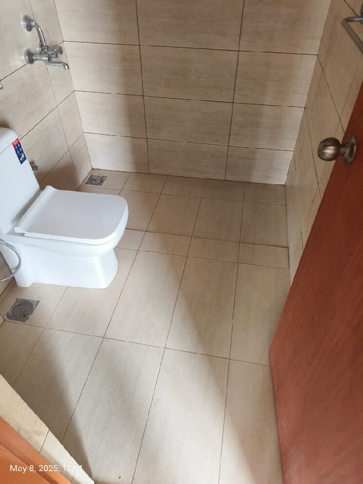 Bathroom, tata-eureka-park 2 Bedroom 1100 Sq.Ft. Apartment In Sector 150 Noida 9636525