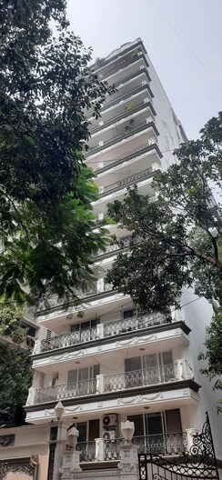3 BHK + Servant Room Apartment For Sale in Brand Newbuilding