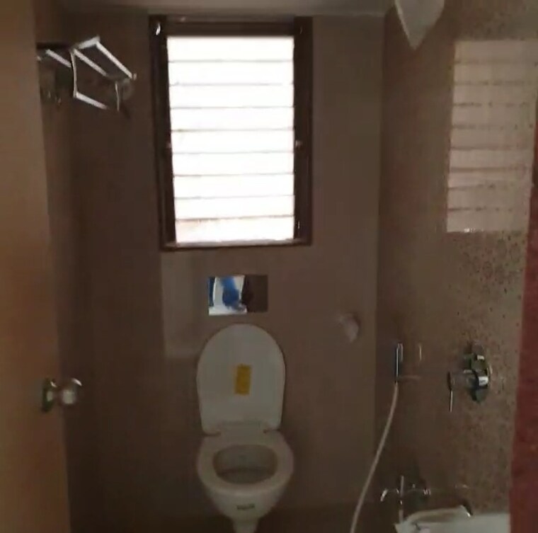 Bathroom, the-makwana-om-palace 1 Bedroom 400 Sq.Ft. Apartment In Malad West Mumbai 9636535