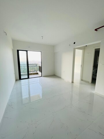 Room in 2 BHK Apartment at Runwal Gardens Phase I, Dombivli East – for Rent