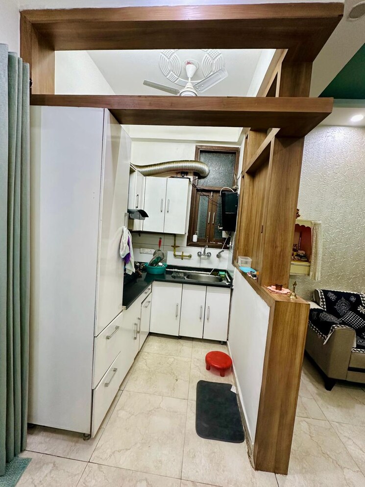 Kitchen, shyam-bankey-bihari-sharnam 2 Bedroom 1231 Sq.Ft. Apartment In Raj Nagar Extension Ghaziabad 9636555