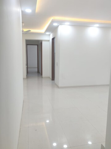 2 BHK Apartment For Rent in Suchidham Complex, Goregaon East