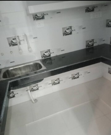 Master Bedroom in 1 BHK Independent House at Aliganj – for Rent