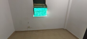 Room in 1 BHK Apartment at Golf Links – for Rent