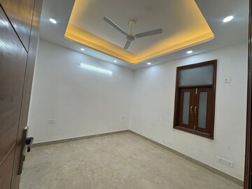 1 BHK Builder Floor For Rent in Saket