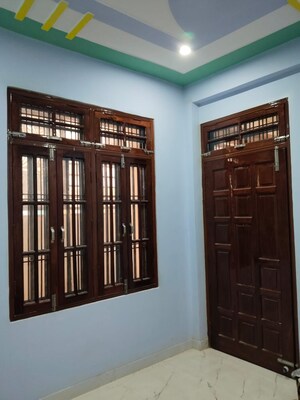 Room in  Pg at Vineet Khand – for Rent