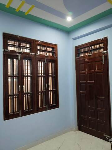 Room in  Pg at Vineet Khand – for Rent