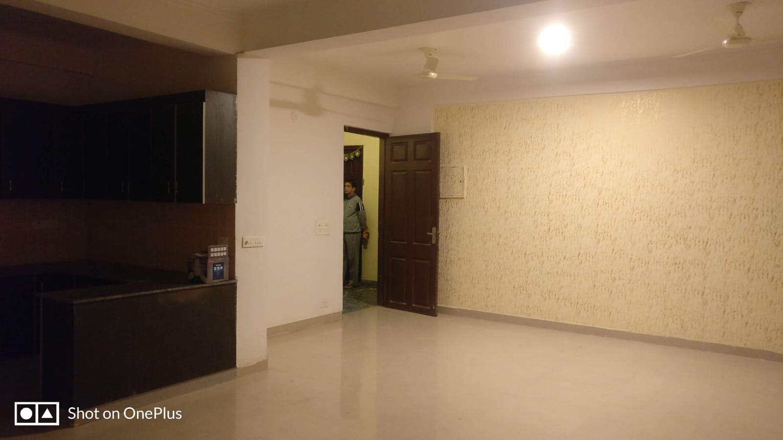 3 BHK + Servant Room Apartment For Sale in Gulmohur Garden