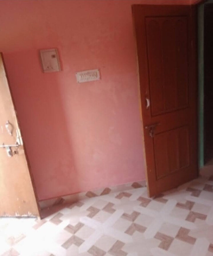Room, aliganj 1 Bedroom 451 Sq.Ft. Villa In Aliganj Lucknow 9636687