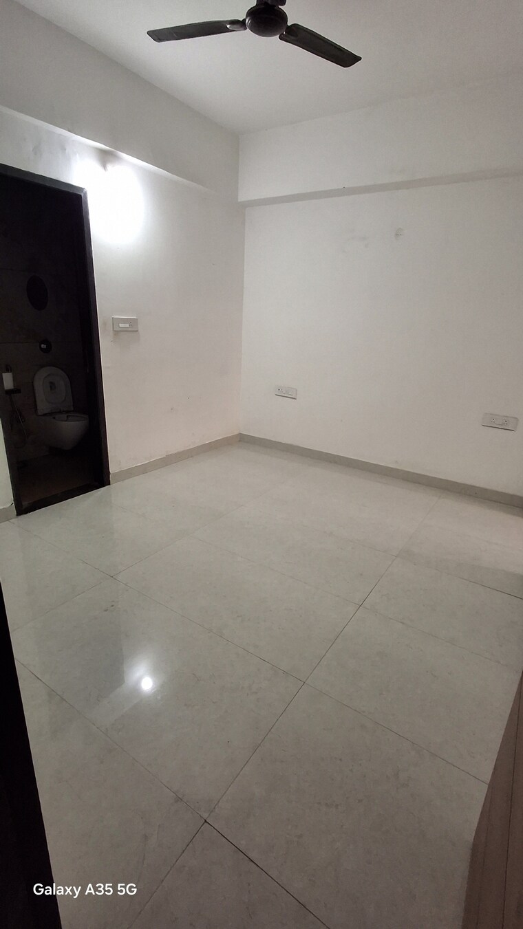 Room, amlidih 2 Bedroom 1000 Sq.Ft. Apartment In Amlidih Raipur 9636788