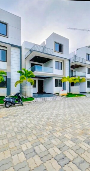 3 BHK Villa – Exterior View View at Kompally - for Sale