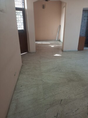 Room in 3 BHK Apartment at Dwarka – for Rent