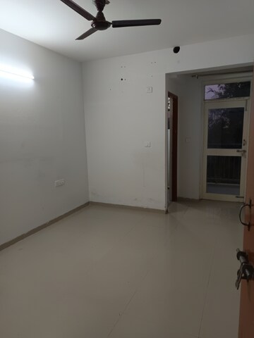 Room in 2 BHK Apartment at Adani Aangan, Sector 89a – for Rent